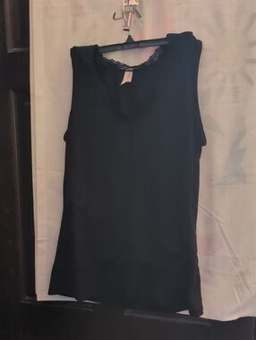 Black Lace-Trim Sleeveless Camisole